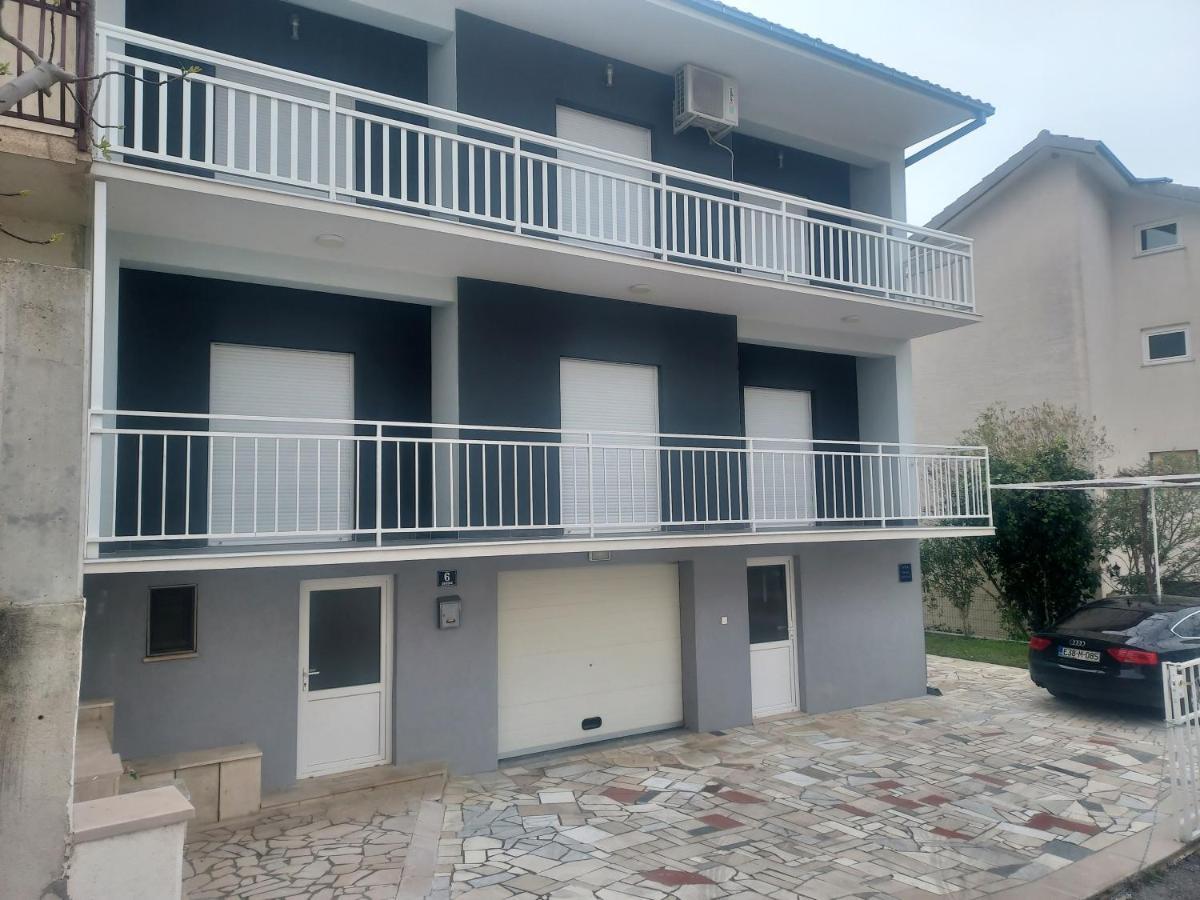 Apartment Sano Podstrana Exterior photo